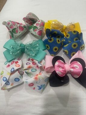 Kids Multi-Color Bow Hair Clips - Assorted Patterns